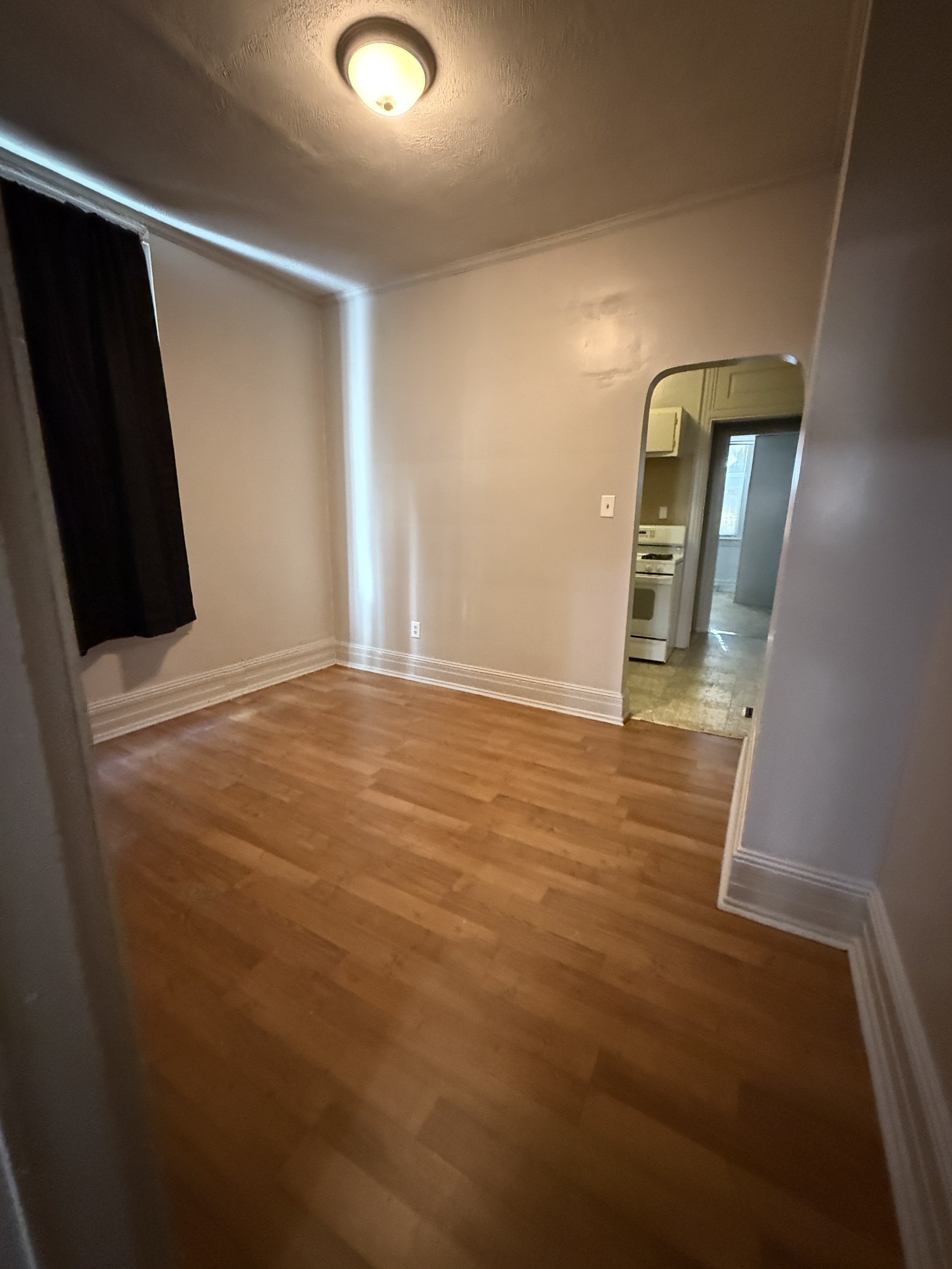 106 South Pershing Avenue - 1R