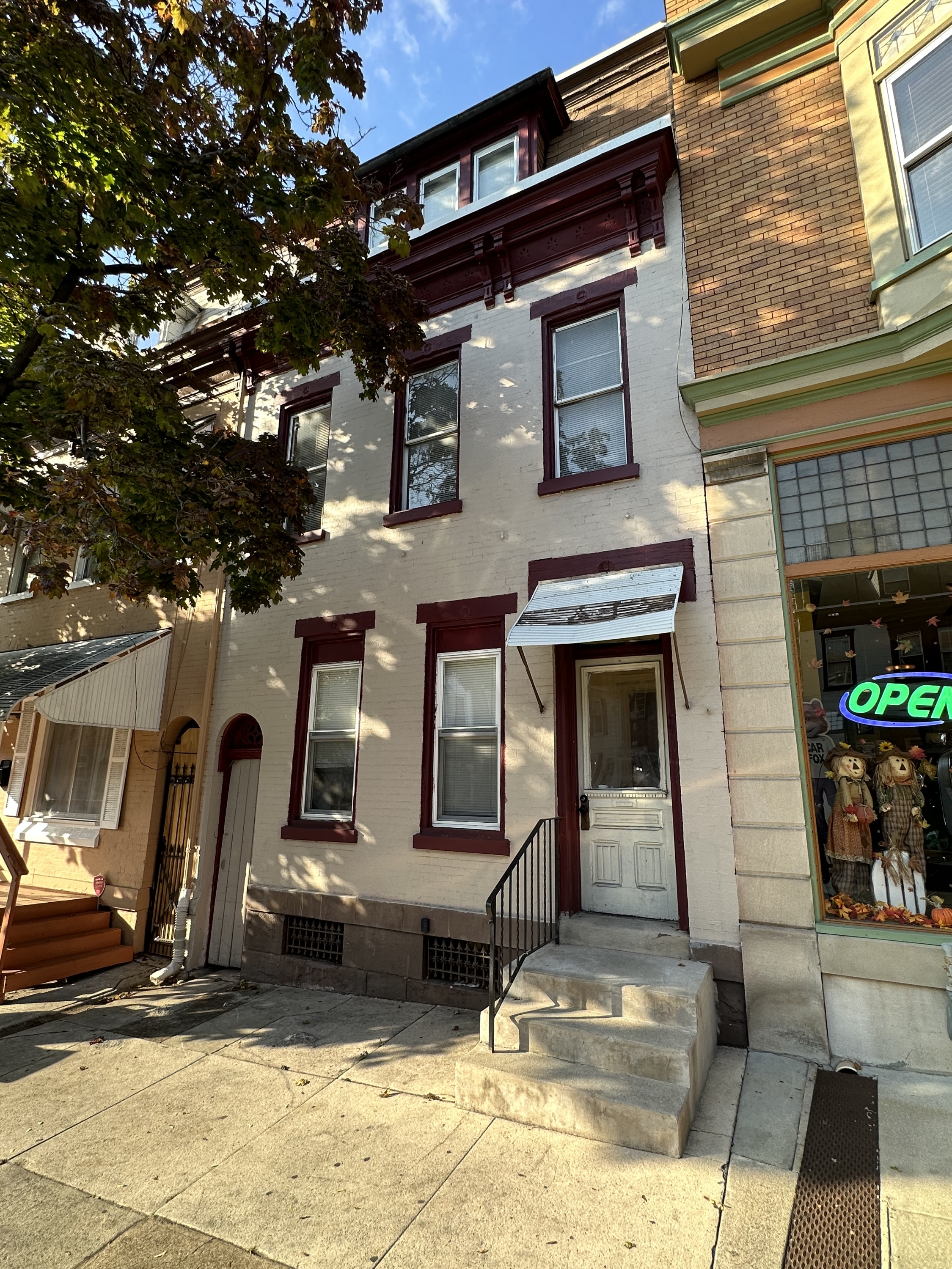 1039 Washington Street - 1st FL