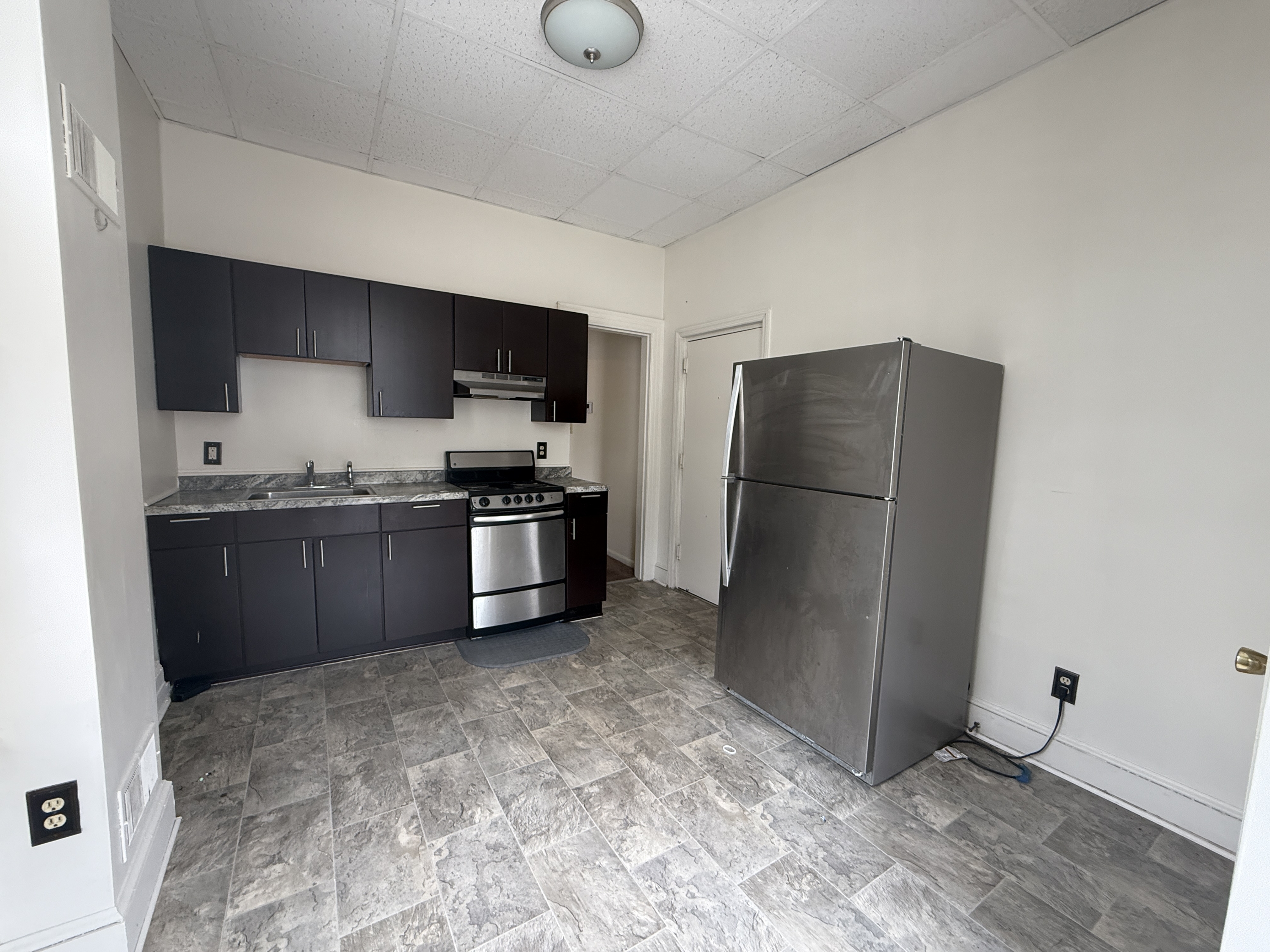 202 East King Street- Unit 2