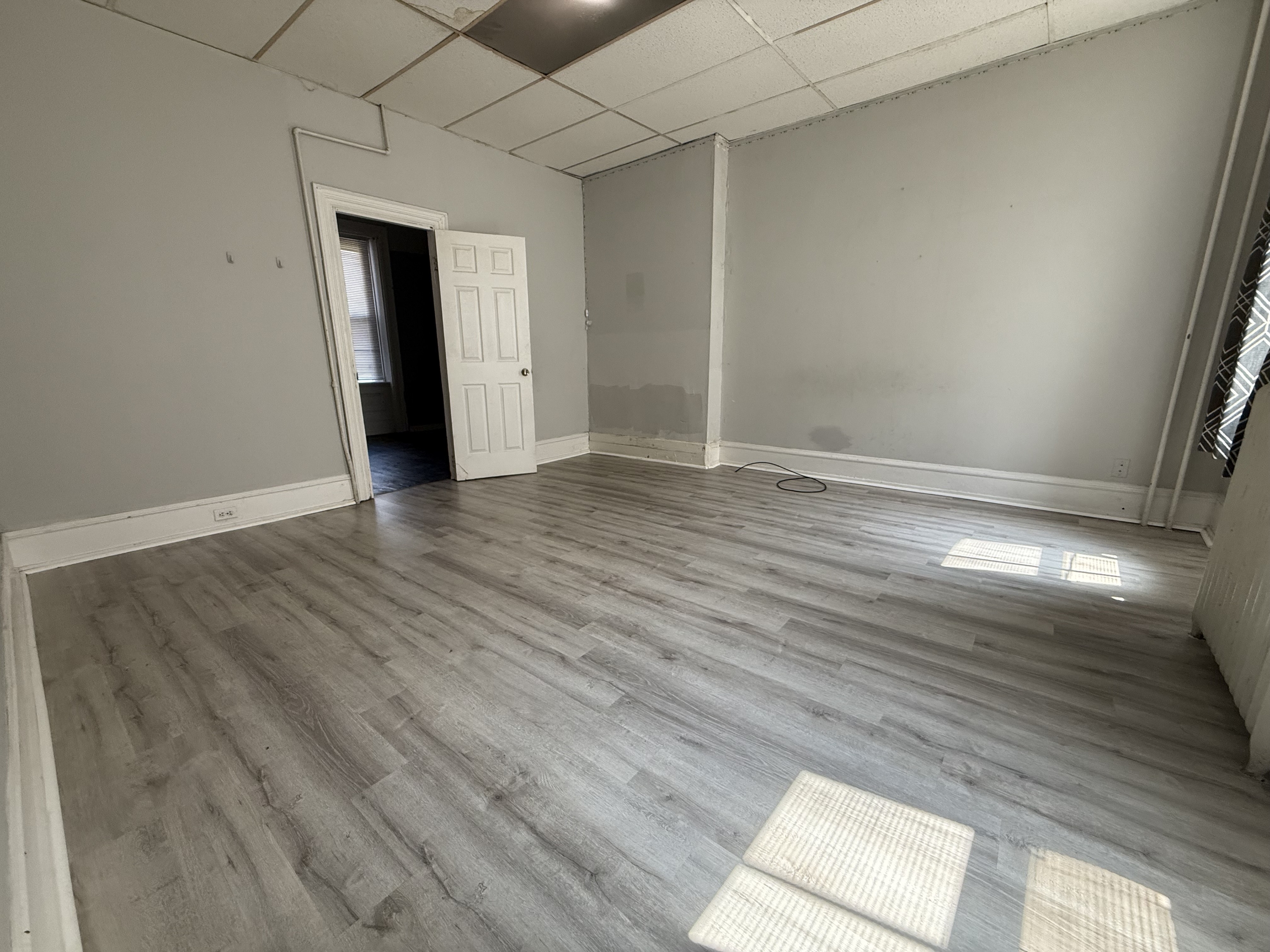 633 Manor Street - 1